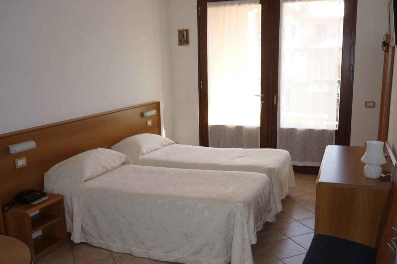 Hotel Breglia Lake Como Exterior photo